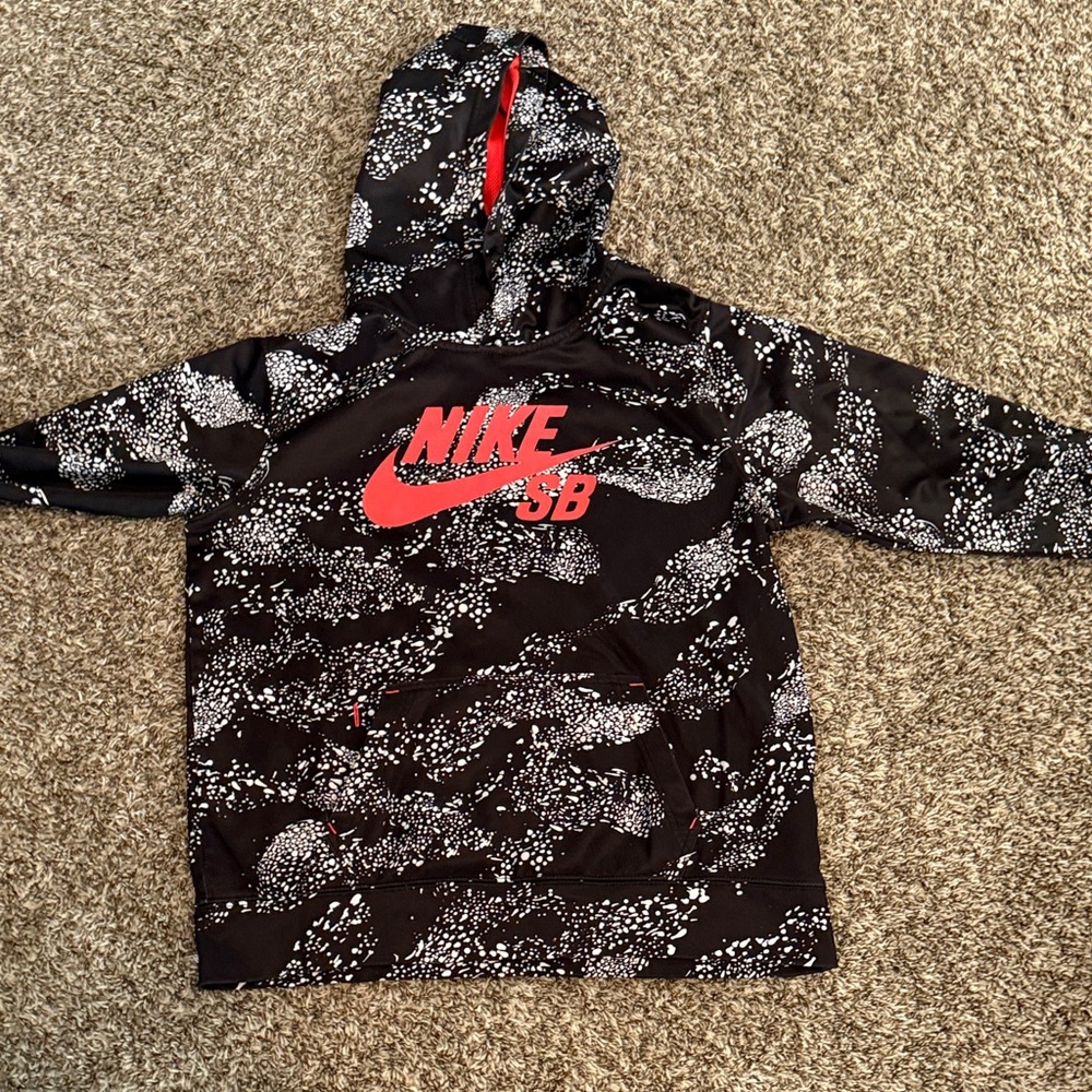 Nike Kids Black and White Patterned Hoodie